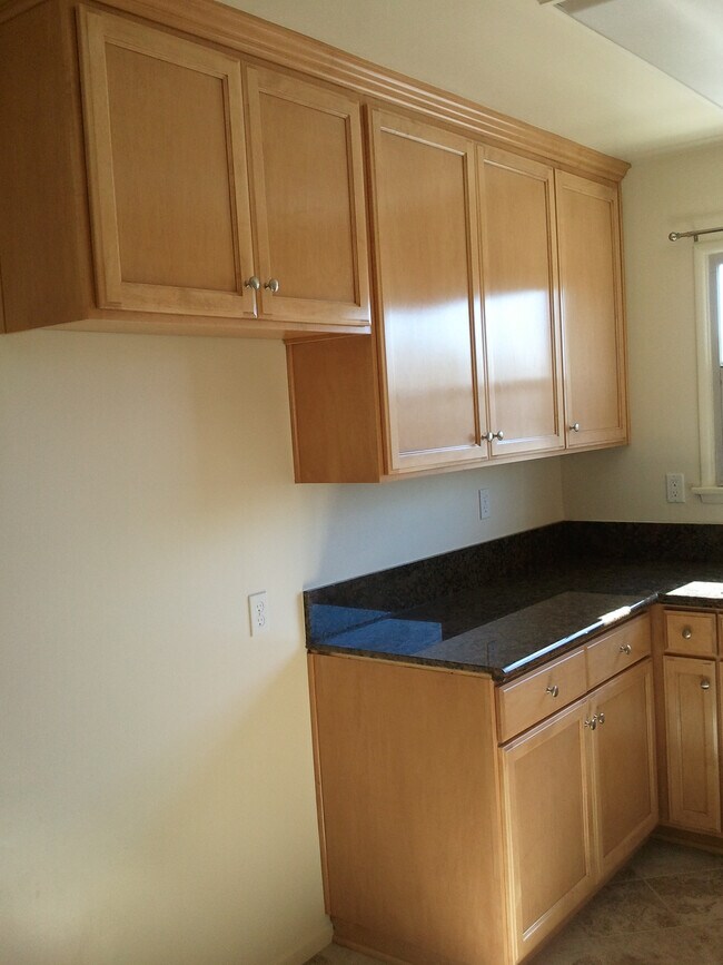 Building Photo - 2929 W 167th St