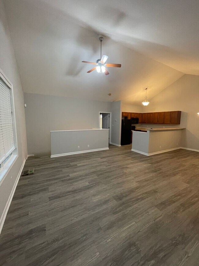 Foto del edificio - 7920 Ellisville Ln