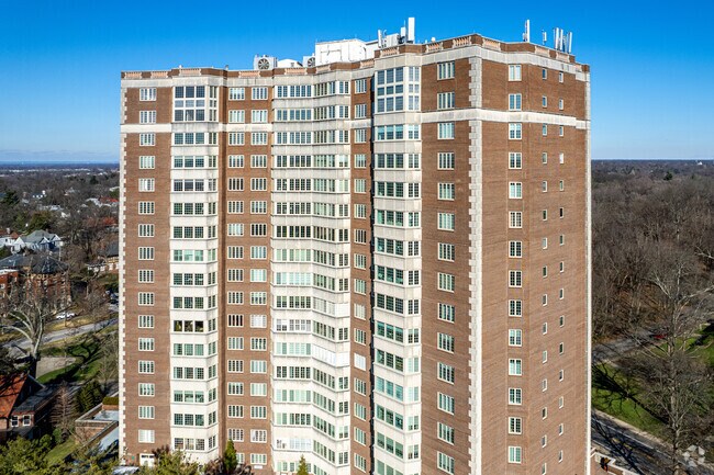 Foto del edificio - 1400 Willow Ave