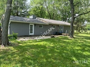 Building Photo - 7100 W Fall Creek Dr