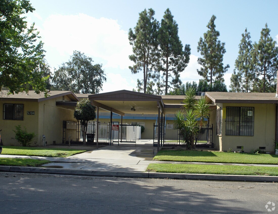 Foto del edificio - Tamra Terrace Apartments