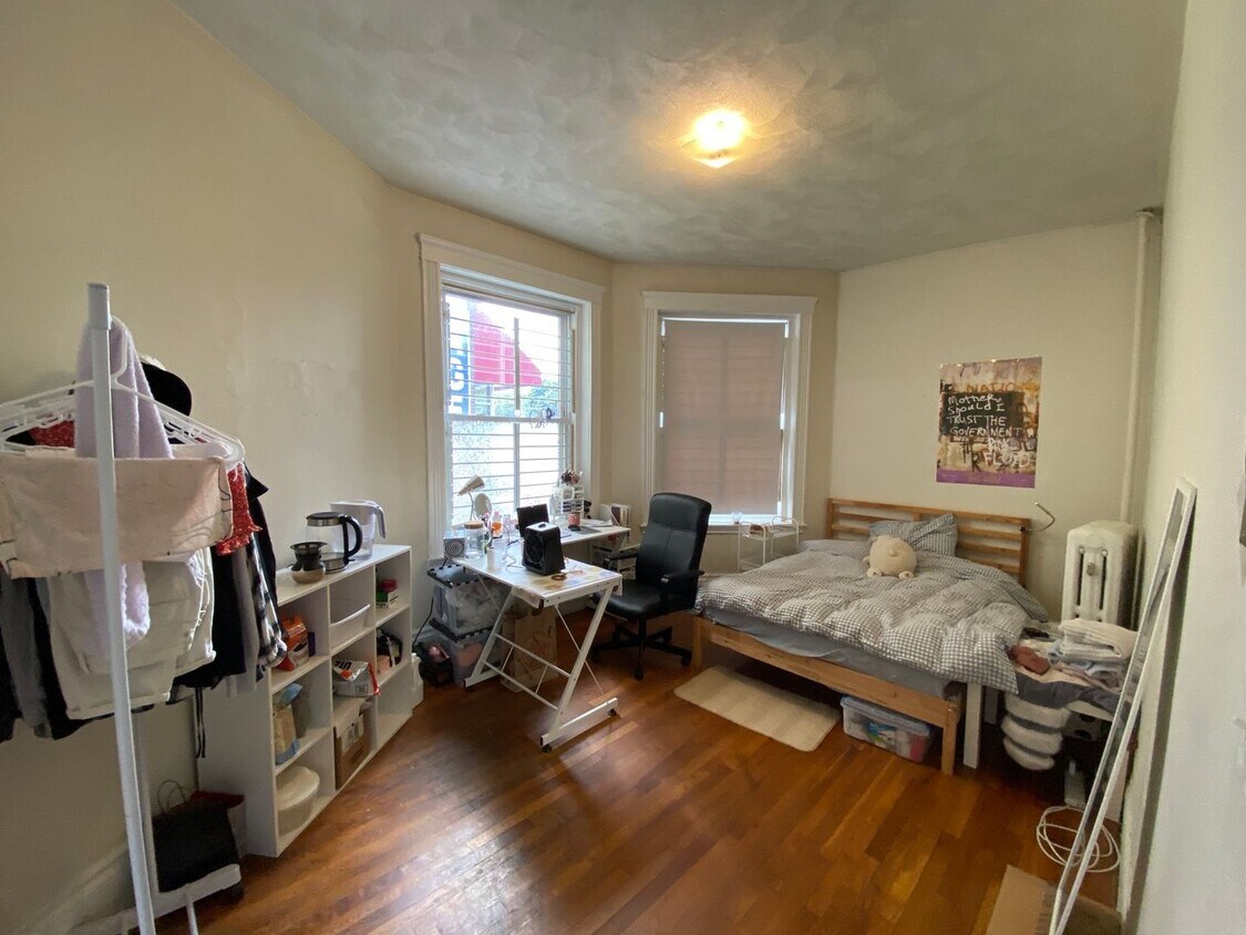 Photo - 1352 Commonwealth Ave #4D Boston MA 02134