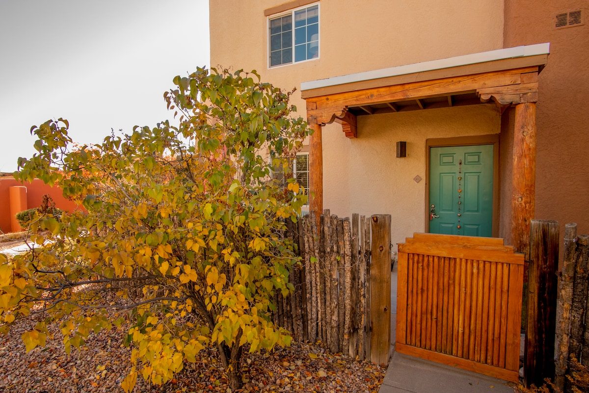 2210 Miguel Chavez Rd Unit 412, Santa Fe, NM 87505 Condo for Rent in