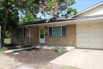 Building Photo - 7942 Meade St