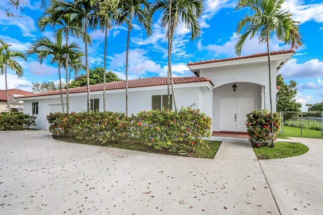 Foto del edificio - 4145 SW 84th Ct