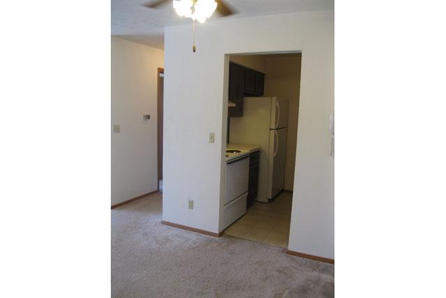 Kitchen - Brittany Apartments