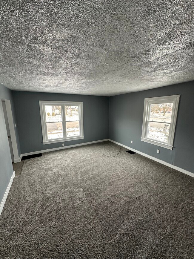 Foto del edificio - 3000 Larue Dr