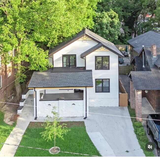 Foto del edificio - 1456 S Gordon St SW