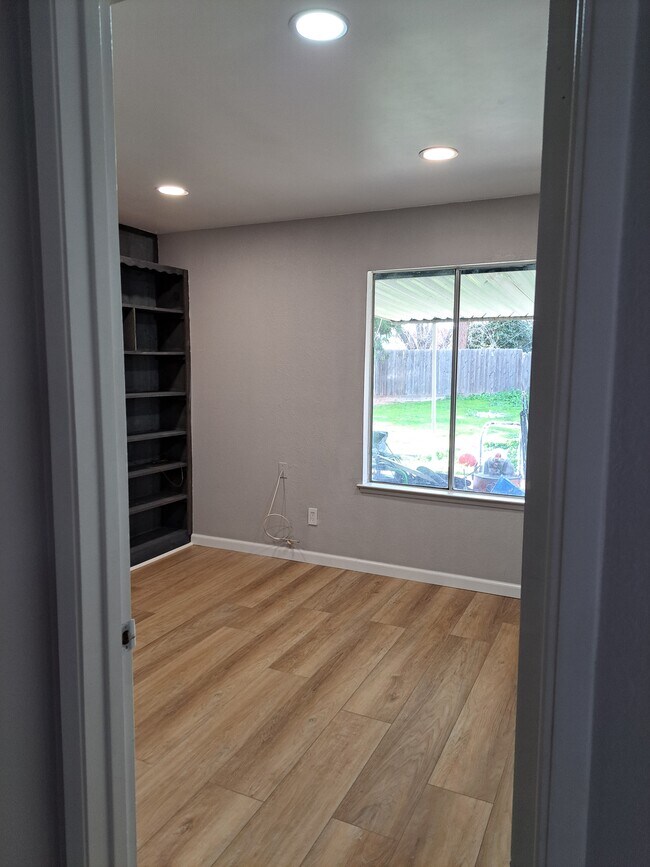 Foto del edificio - 5937 E Ramona Ave - Single Family Home