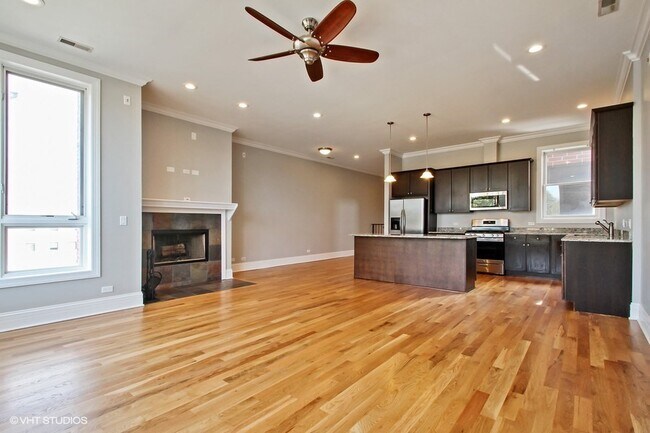 Foto del edificio - 6676 N Northwest Hwy