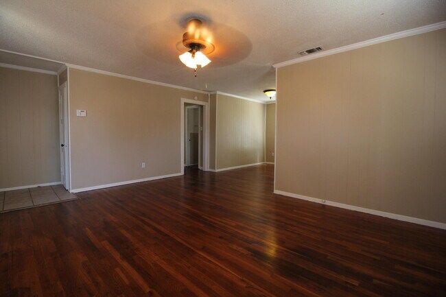 Foto del edificio - 2317 32nd St