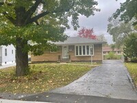 Comfortable Living in a Convenient Location