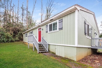 Building Photo - 318 Fairmont Dr