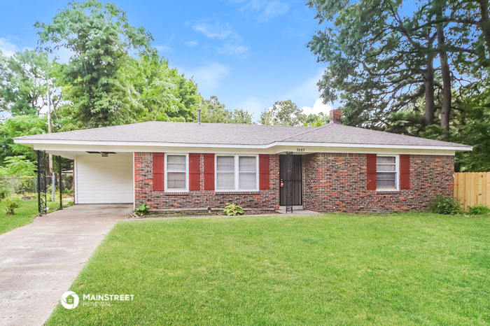 Primary Photo - 3085 Cromwell Ave