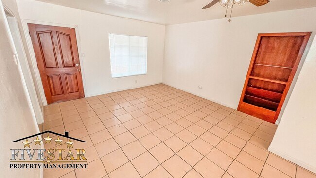 Foto del edificio - 3307 Culver St