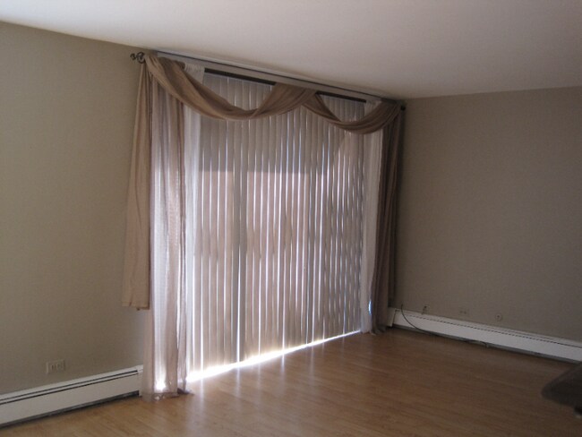 Foto del edificio - 4711 St Joseph Creek Rd