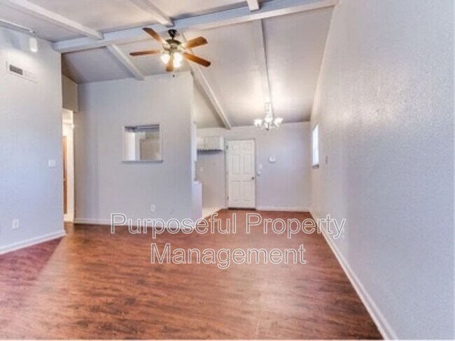 Foto del edificio - 2633 SW 68th St