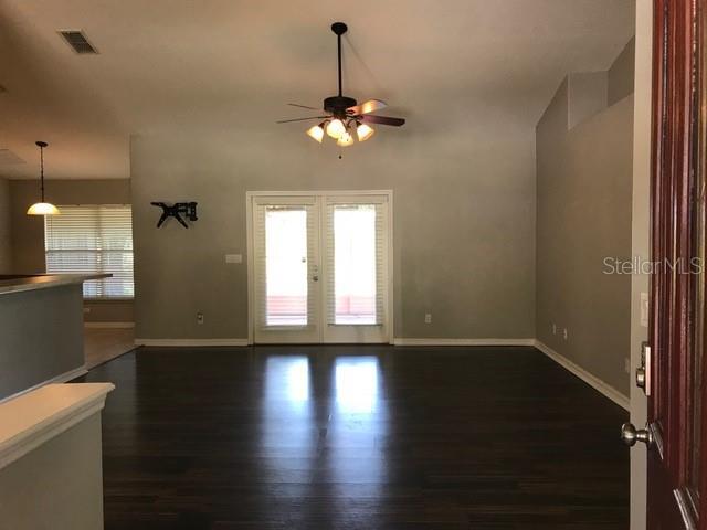 Foto del edificio - 972 Cornell Ave