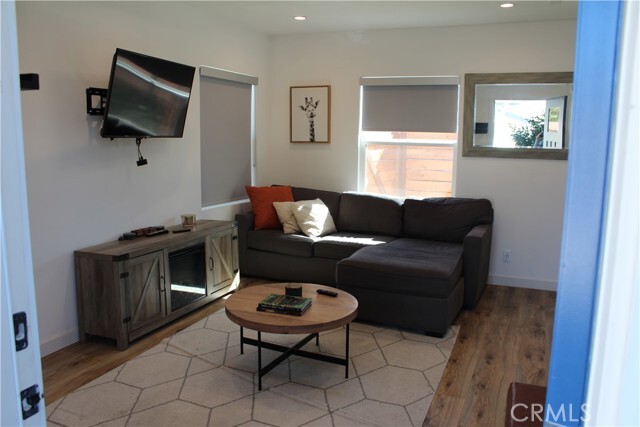 Foto del edificio - 4718 W 160th St