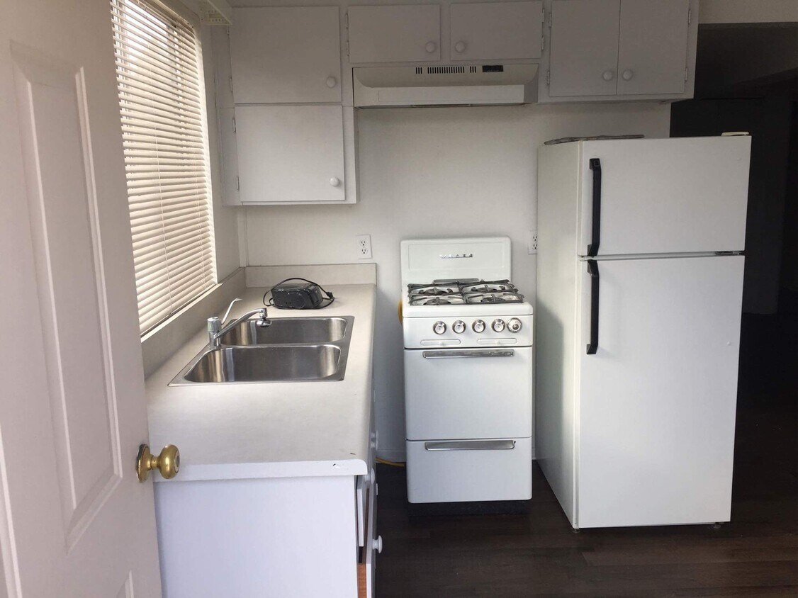 Foto principal - 1035 Nordahl Rd