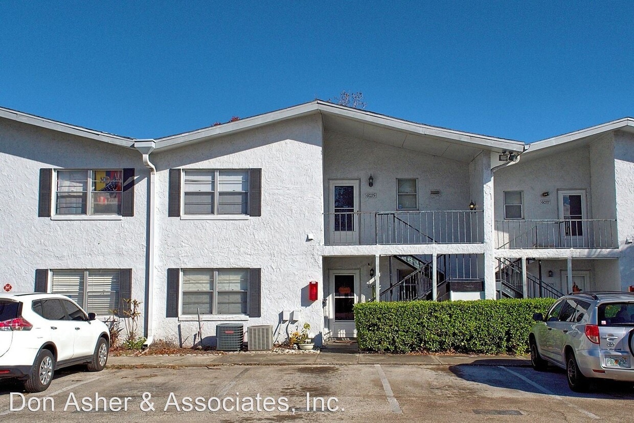 Primary Photo - 2 br, 2 bath House - 6025 Amberly Court Un...