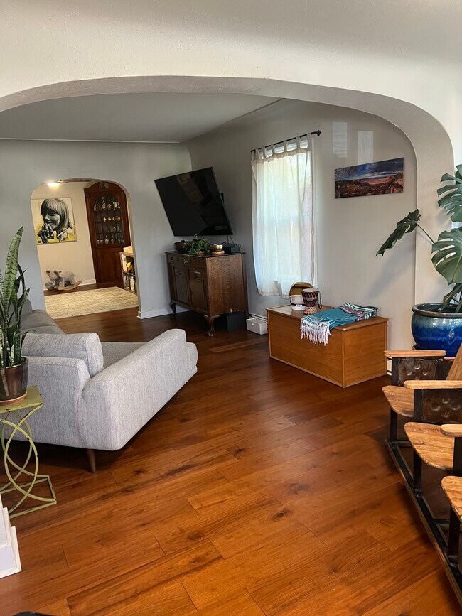 Foto del edificio - 251 S Quitman St