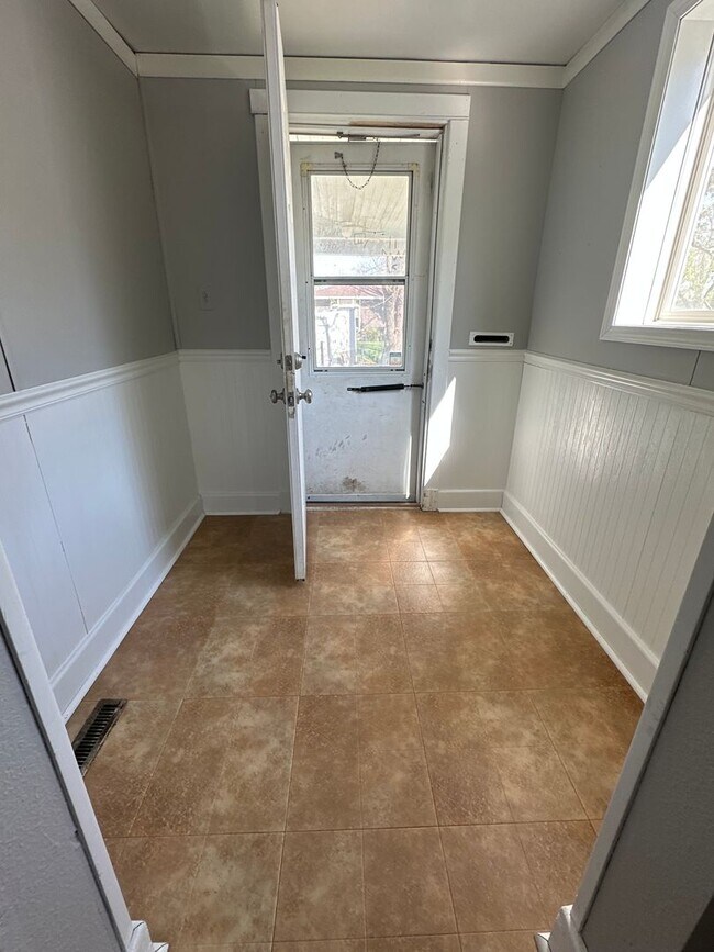 Foto del edificio - 422 N 1st St