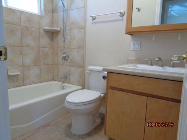 Foto del edificio - Adorable 2 Bedroom 1 Bath in the heart of Quartz Hill