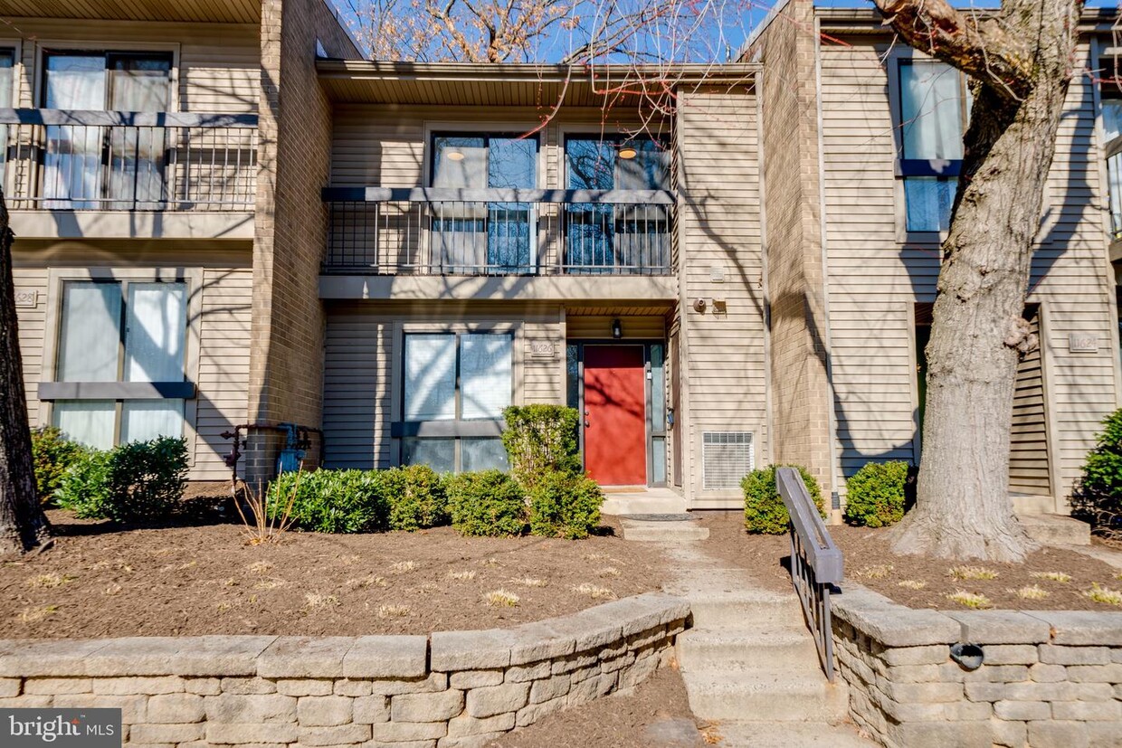 Primary Photo - 11626 Ivystone Ct