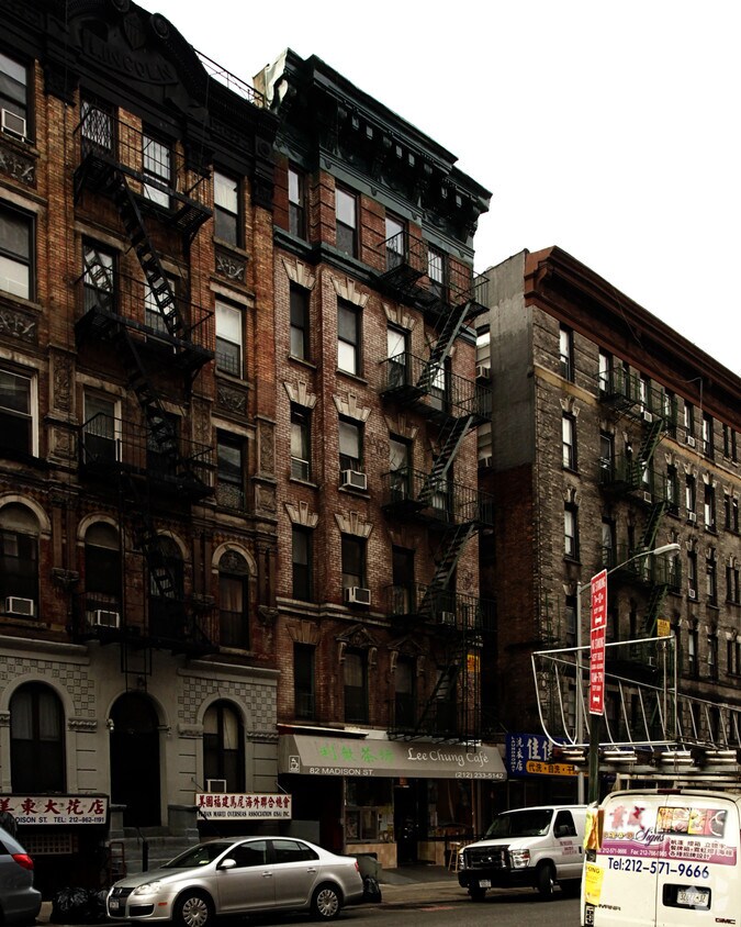 Foto del edificio - 82 Madison St