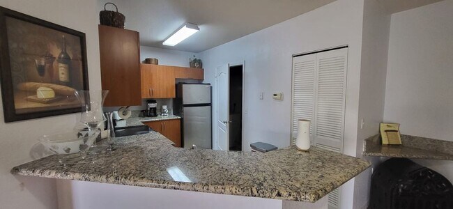 Foto del edificio - 122 SW Peacock Blvd