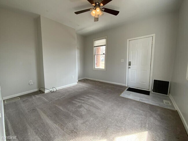 Building Photo - 2 br, 1 bath Townhome - 714 Fairview Avenue
