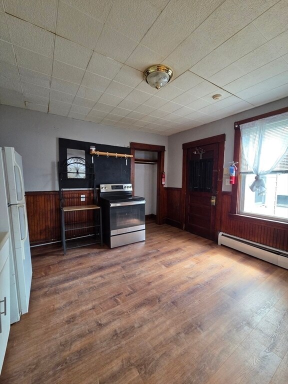 Foto del edificio - 333 Oak Hill Rd