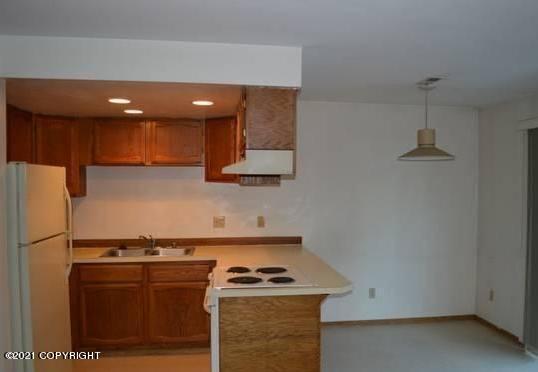 Primary Photo - 7800 Mayfair Dr