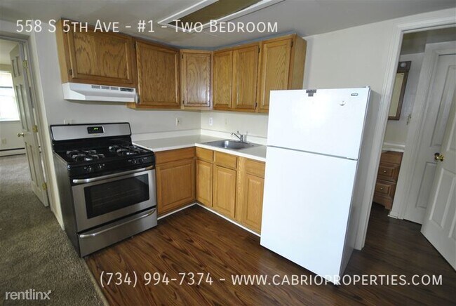Building Photo - 558 S 5th Ave