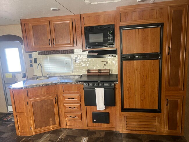 Foto del edificio - 4455 County Rd 127