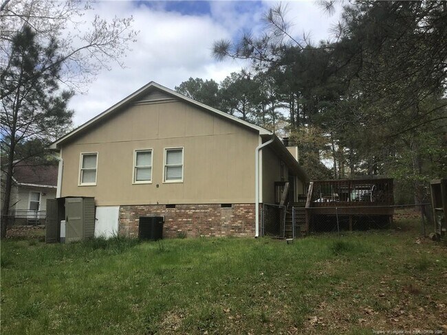 Building Photo - 9341 Castle Falls Cir
