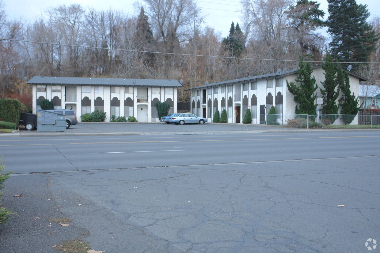 Foto del edificio - 2012 W Lincoln Ave