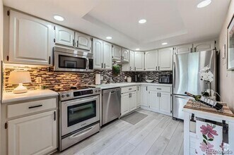 Building Photo - 14390 E Marina Dr