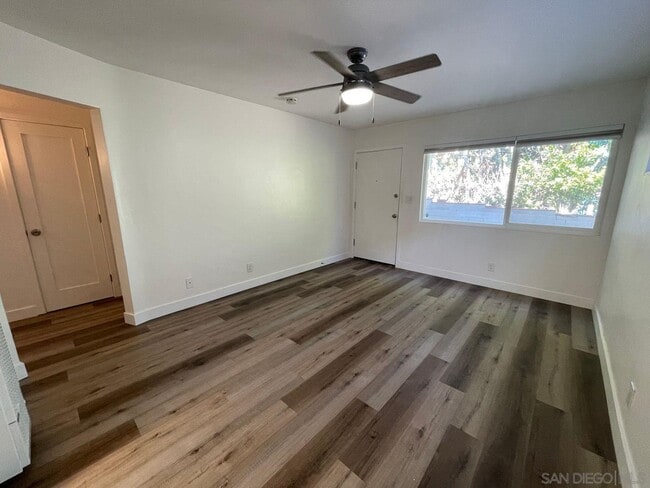 Foto del edificio - 2252 Garnet Ave
