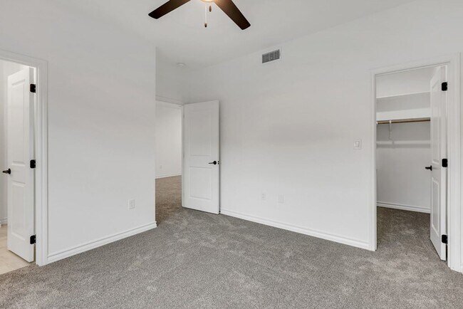 Foto del edificio - Brand New Home