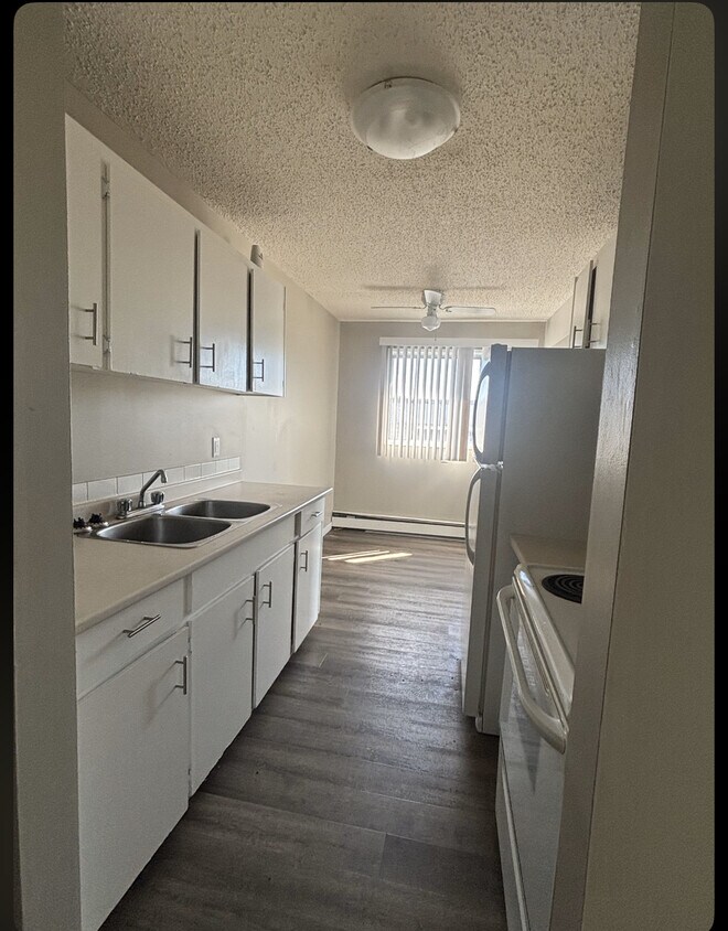 Photo principale - 10225-10156 156 St NW