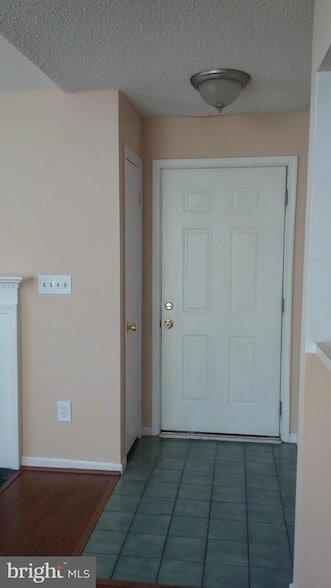 Building Photo - 14024 Vista Dr