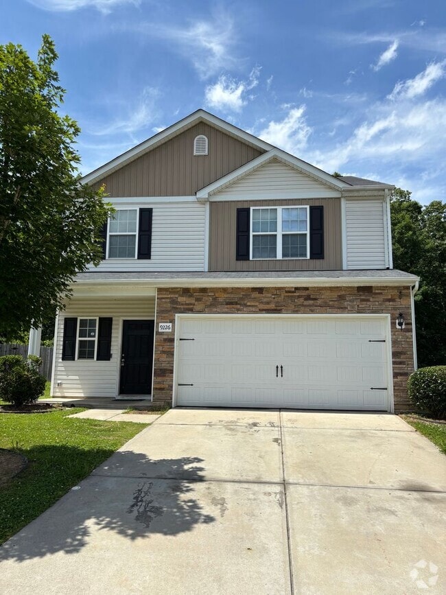 Building Photo - 9226 Avery Meadows Dr