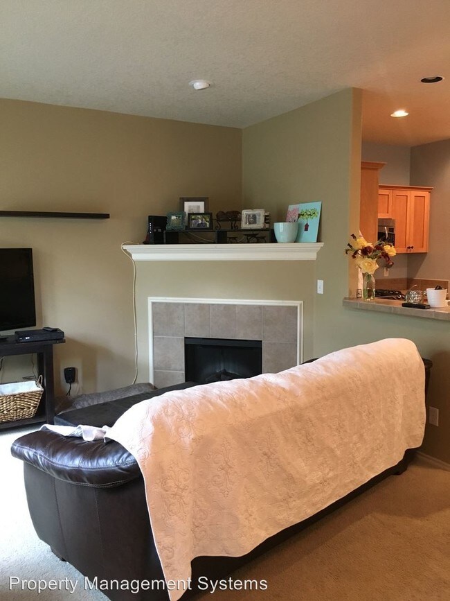 Foto del edificio - 15110 SW Canyon Wren Way