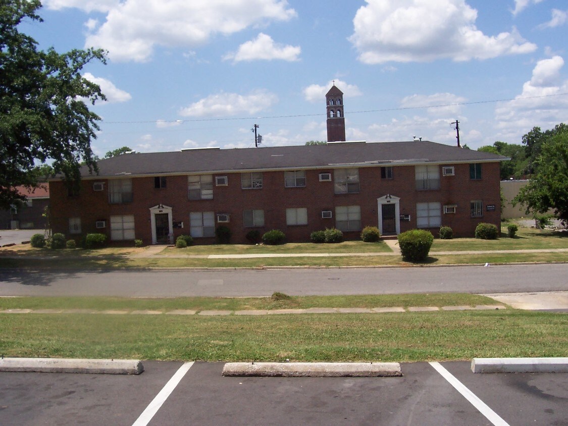 Primary Photo - 7740 3rd Ave