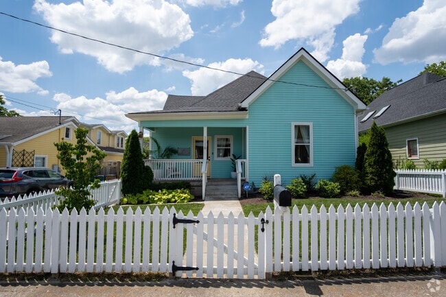 Building Photo - 1116 Fatherland St