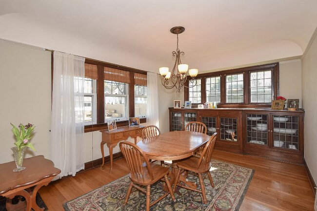 Foto del edificio - 1608 N 72nd St