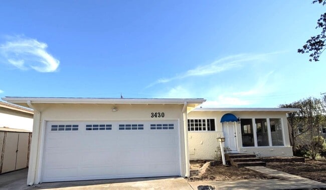 Building Photo - 3430 W 227th St
