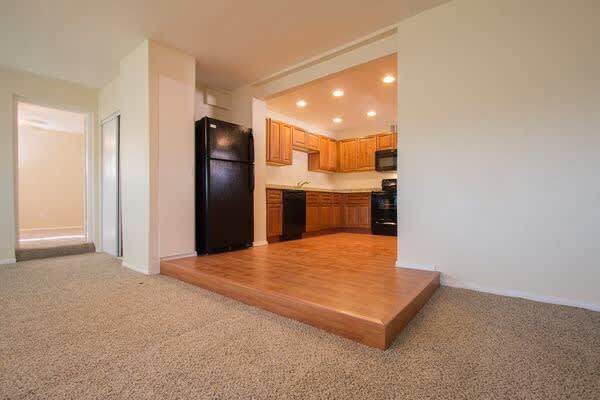 Foto del edificio - 3335 E Sheridan St